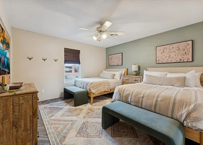 Dutchman Copper Ranch - Rooftop Patio, Heated Pool, Mtn Views, Waterslide Apache Junction