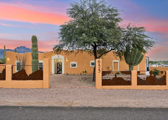 Holiday home Dutchman Copper Ranch - Rooftop Patio, Heated Pool, Mtn Views, Waterslide *