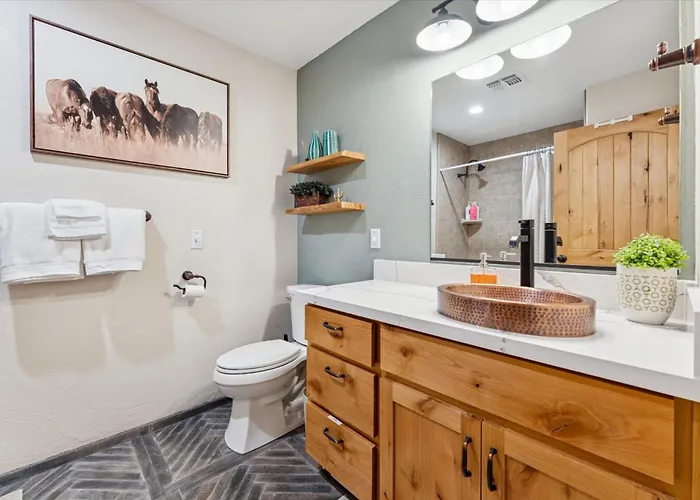 Dutchman Copper Ranch - Rooftop Patio, Heated Pool, Mtn Views, Waterslide