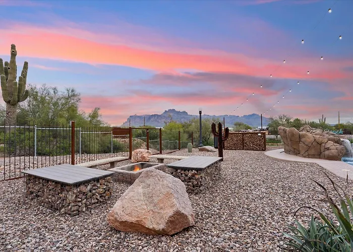 Dutchman Copper Ranch - Rooftop Patio, Heated Pool, Mtn Views, Waterslide Apache Junction