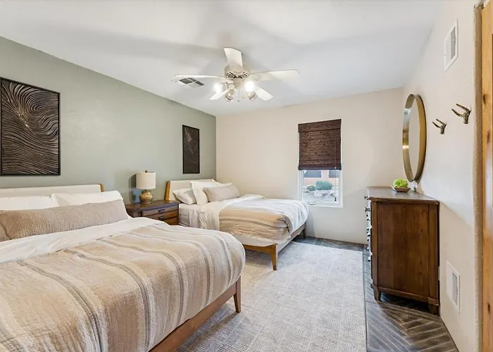 Dutchman Copper Ranch - Rooftop Patio, Heated Pool, Mtn Views, Waterslide Holiday home
