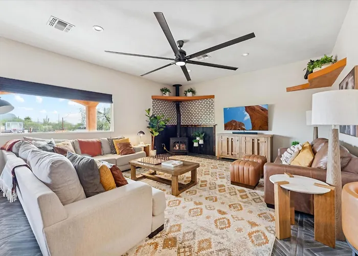 Holiday home Dutchman Copper Ranch - Rooftop Patio, Heated Pool, Mtn Views, Waterslide